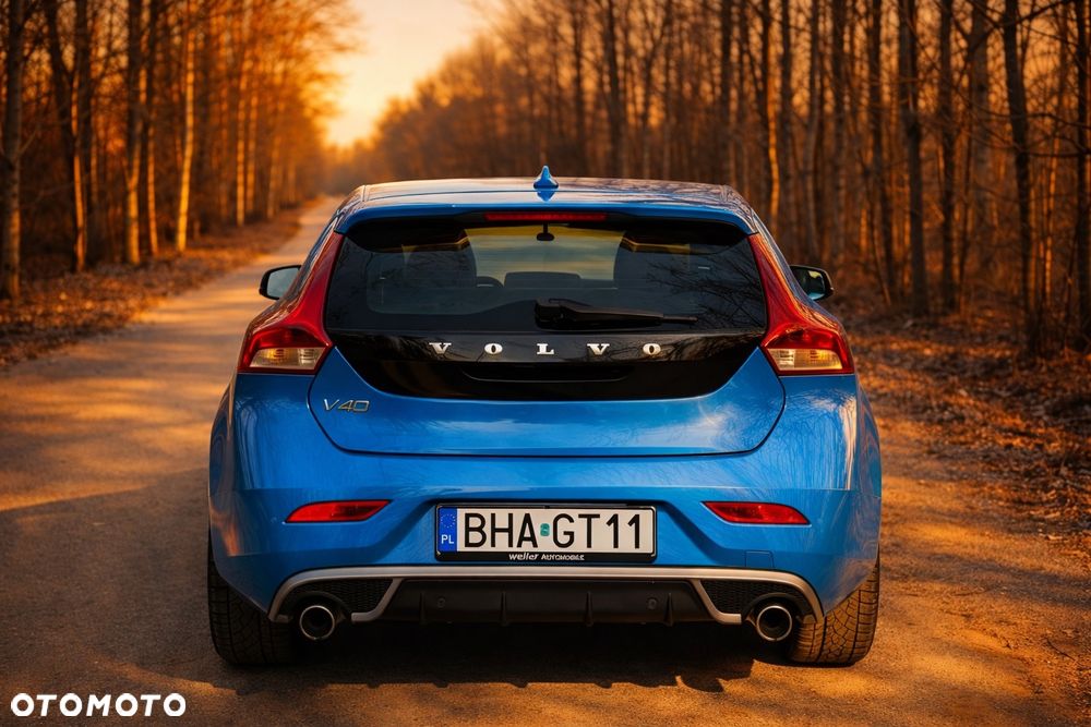 Volvo V40 D3 Geartronic Momentum - 3