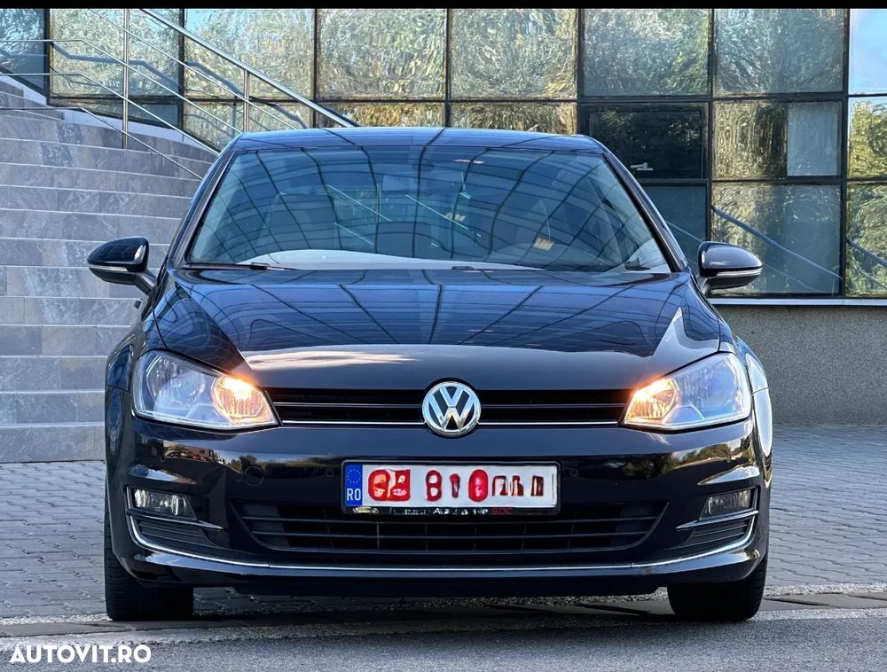 Volkswagen Golf 1.6 TDI DPF BlueMotion Technology DSG Comfortline - 23