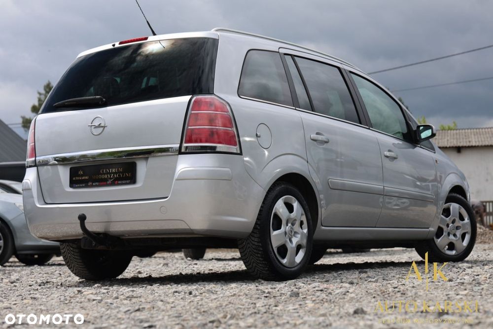 Opel Zafira - 4