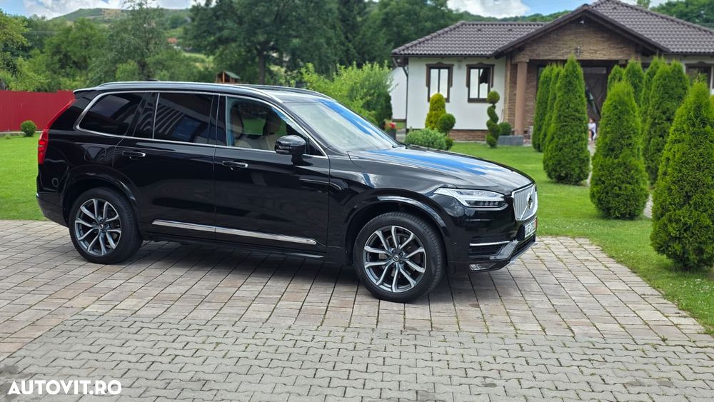 Volvo XC 90 D5 AWD Geartronic Inscription - 11