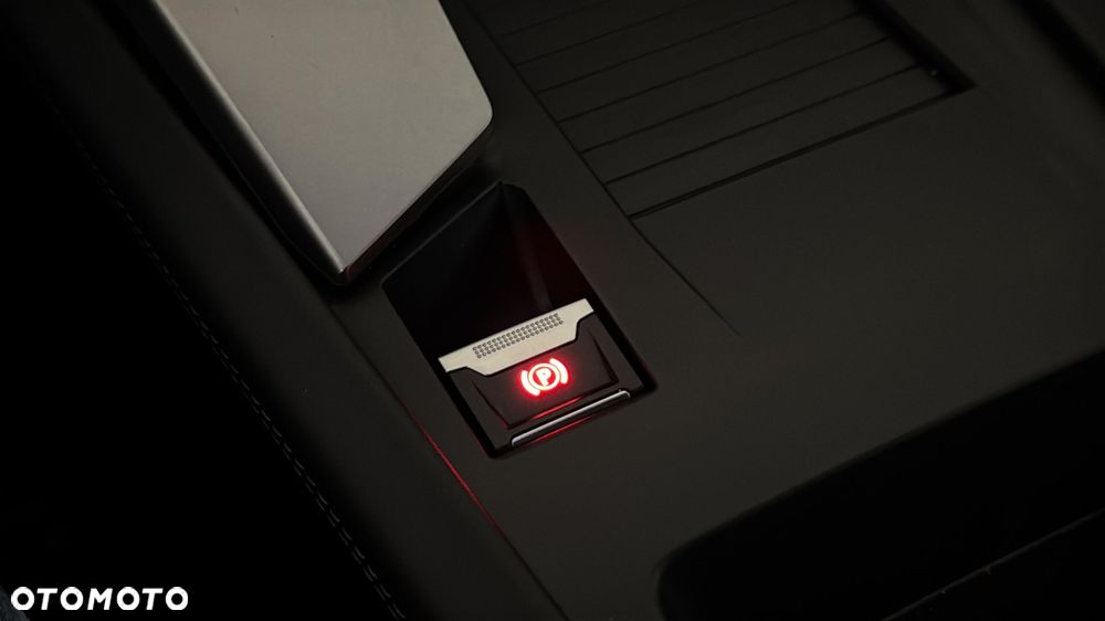 Peugeot 308 1.5 BlueHDi Allure Pack S&S EAT8 - 28