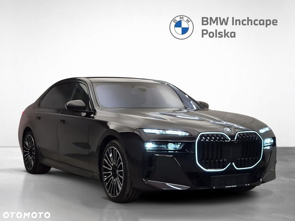 BMW Seria 7 - 8