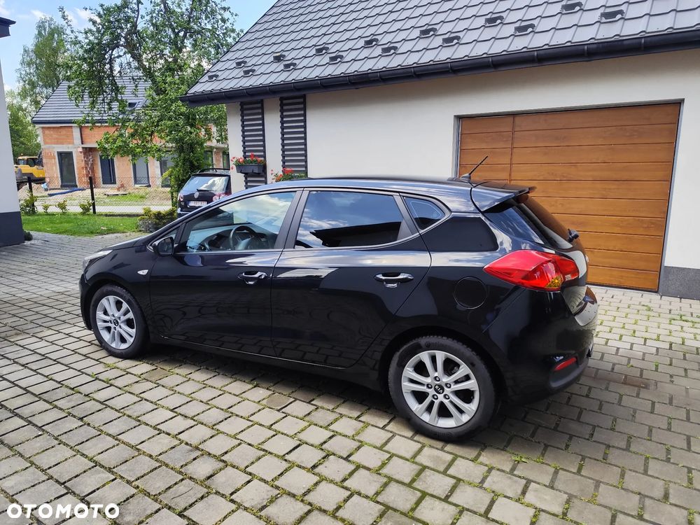 Kia Ceed - 3