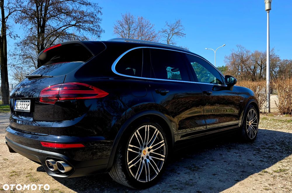 Porsche Cayenne - 3