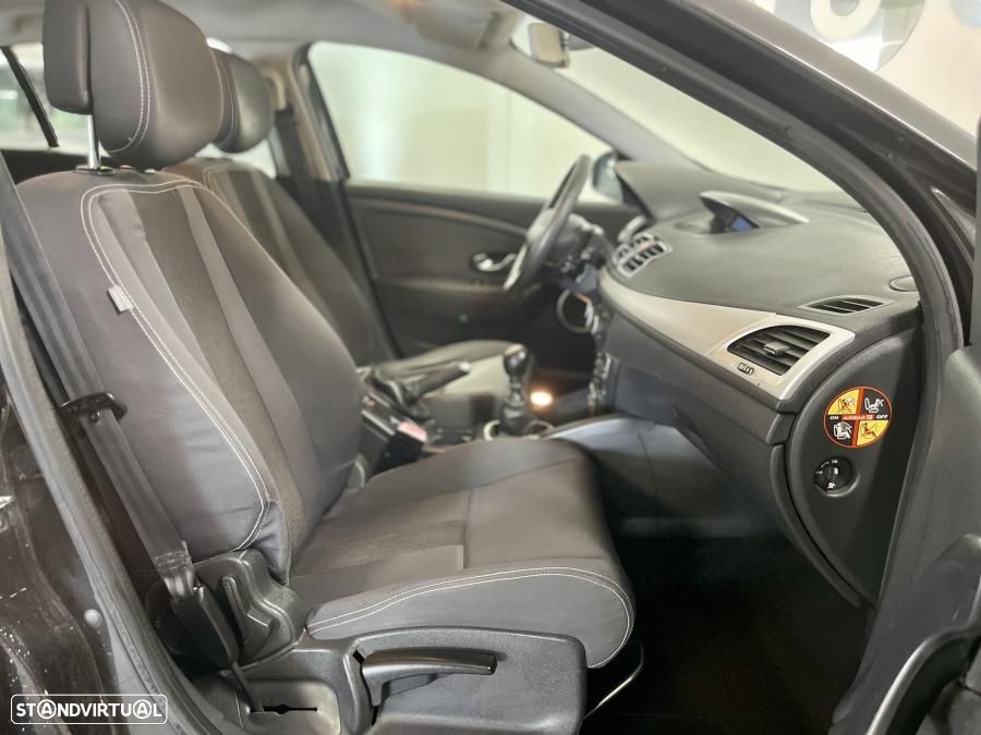 Renault Mégane Sport Tourer 1.5 dCi Dynamique - 14