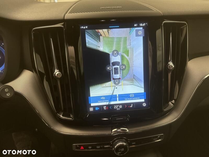Volvo XC 60 B5 B AWD R-Design - 16