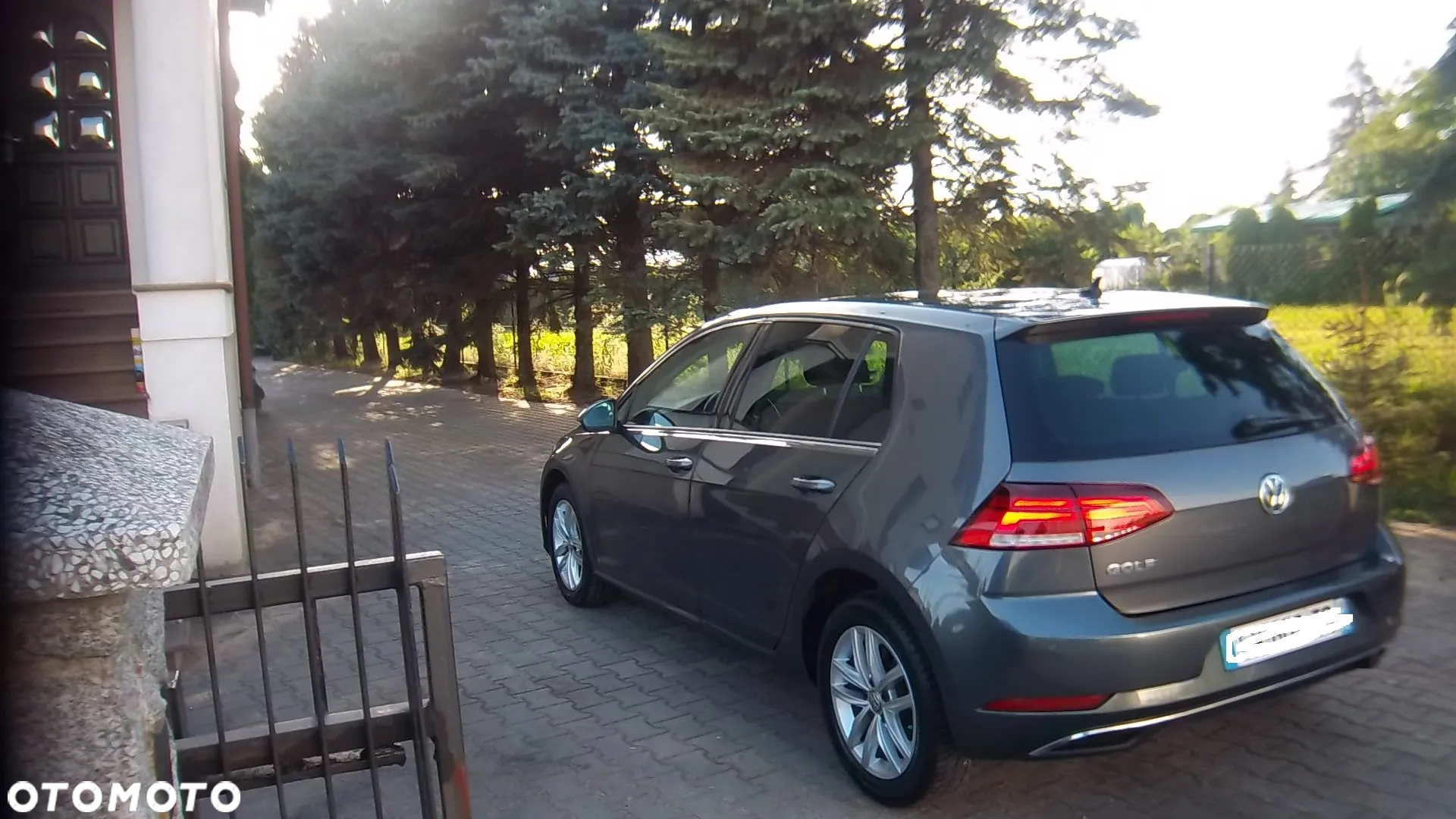 Volkswagen Golf VII 1.6 TDI BMT Comfortline - 12