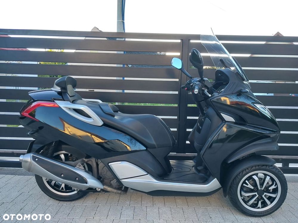 Peugeot Metropolis - 6