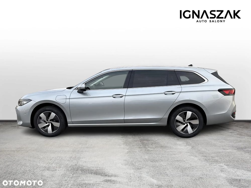 Volkswagen Passat 1.5 TSI eHybrid PHEV 150kW Business Plus DSG - 3
