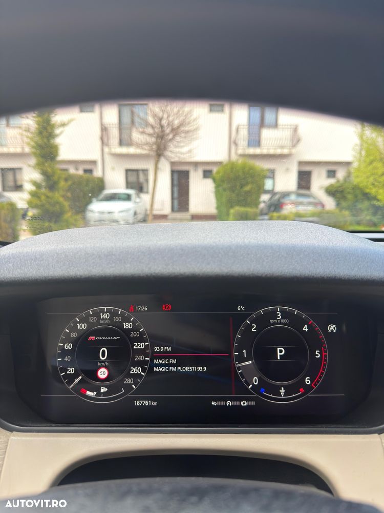 Land Rover Range Rover Velar 3.0 R-Dynamic - 7