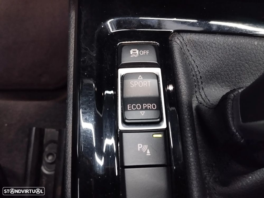 BMW X1 16 d sDrive Auto xLine - 39