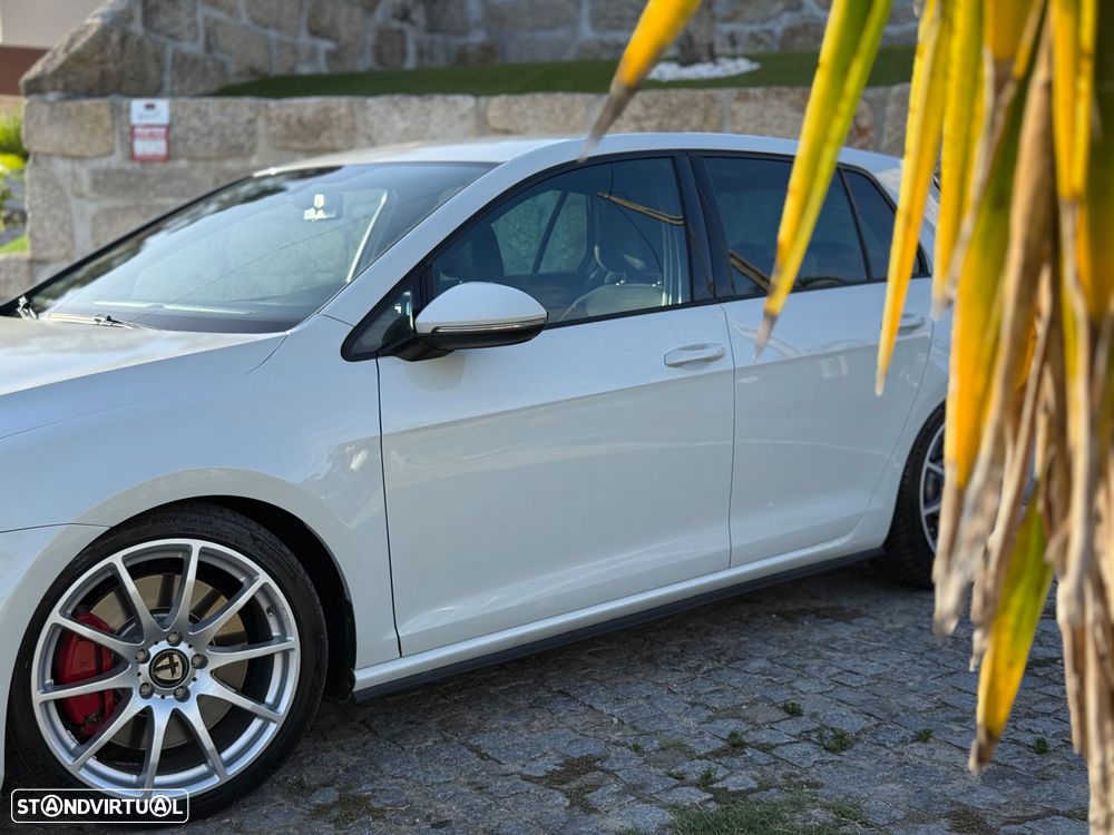 VW Golf 2.0 TSi GTi DSG Performance - 2