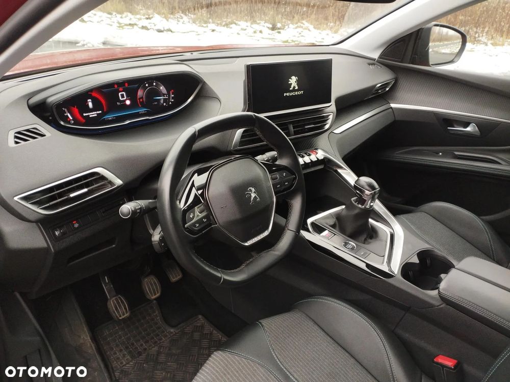 Peugeot 3008 1.5 BlueHDi Allure S&S - 10