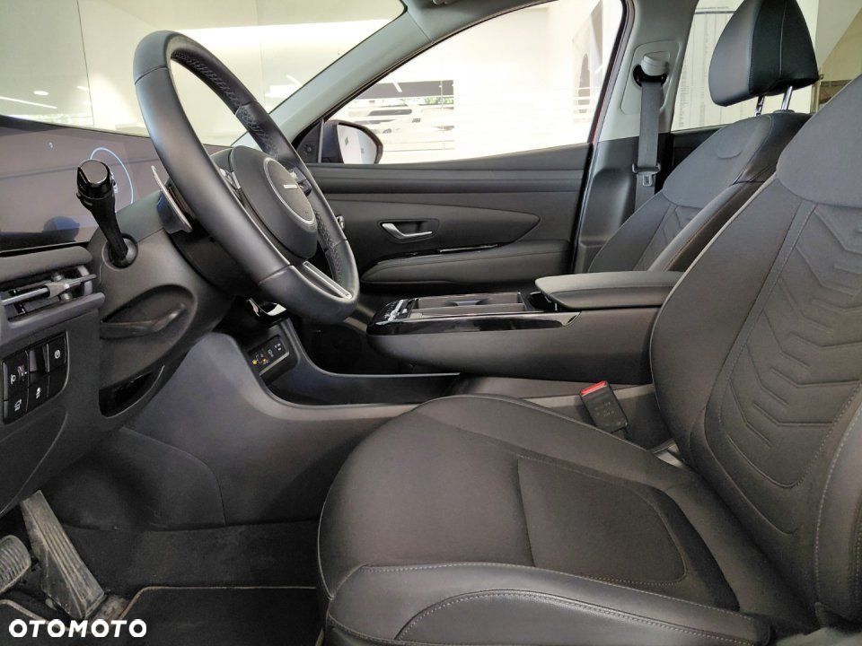 Hyundai Tucson - 8