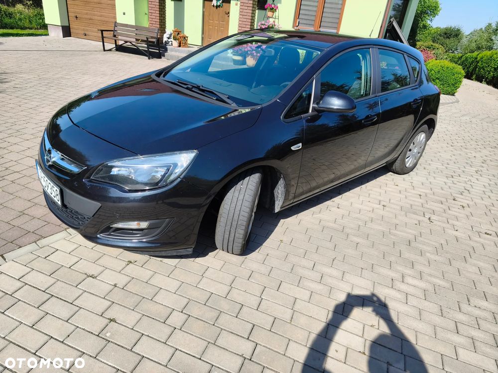Opel Astra 1.3 CDTI Cosmo ecoFLEX - 1