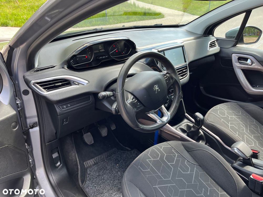 Peugeot 2008 - 17