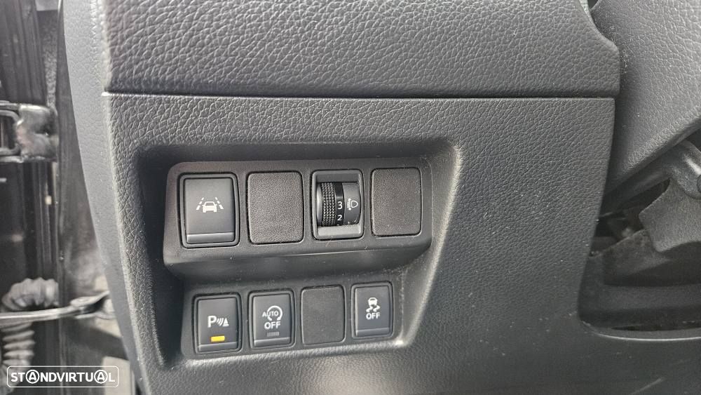 Nissan Qashqai 1.6 dCi TEKNA+ - 28