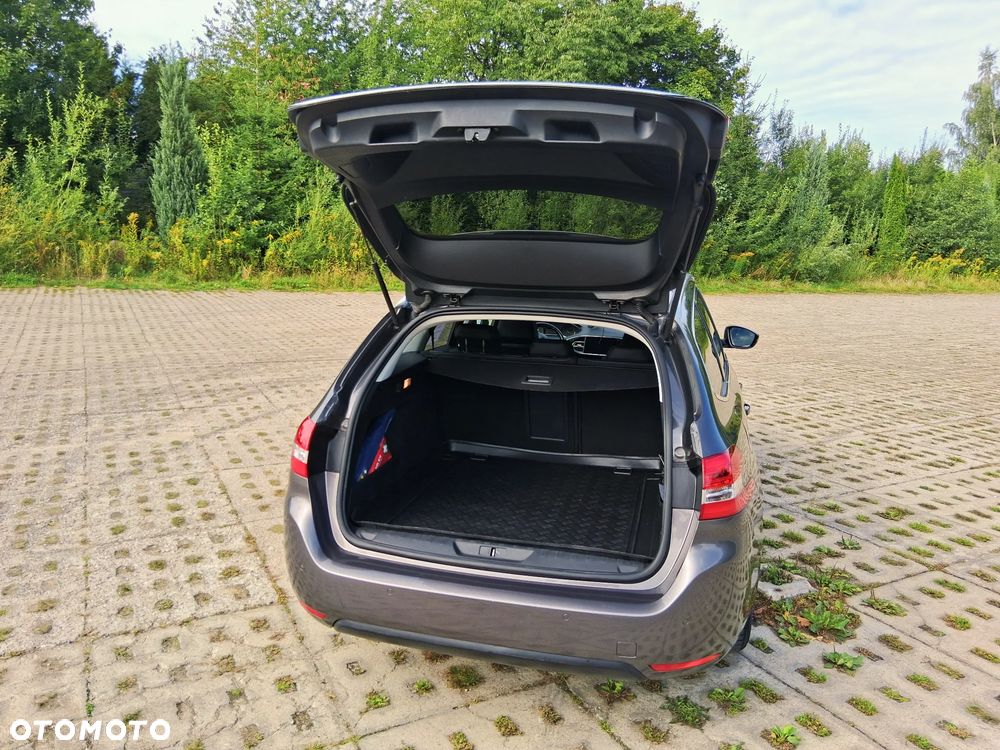 Peugeot 308 BlueHDi 130 EAT8 Stop & Start Tech Edition - 7
