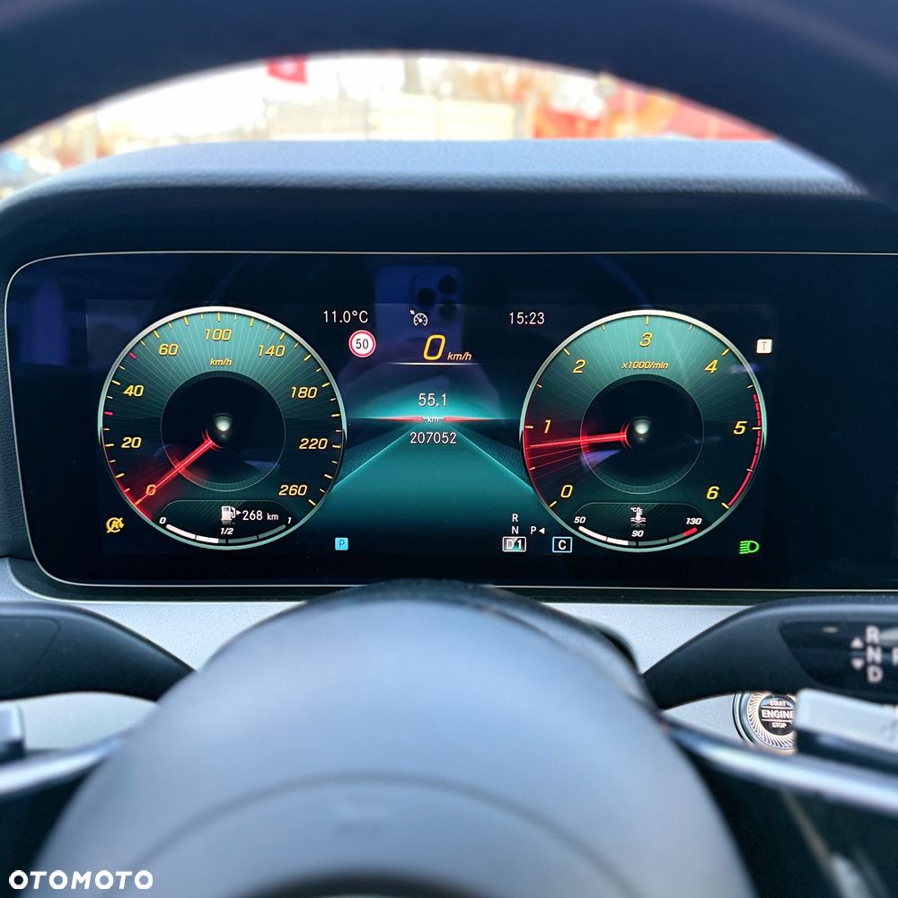 Mercedes-Benz Klasa E 200 d - 33