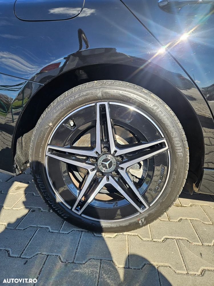 Mercedes-Benz C 180 9G-TRONIC AMG Line - 12