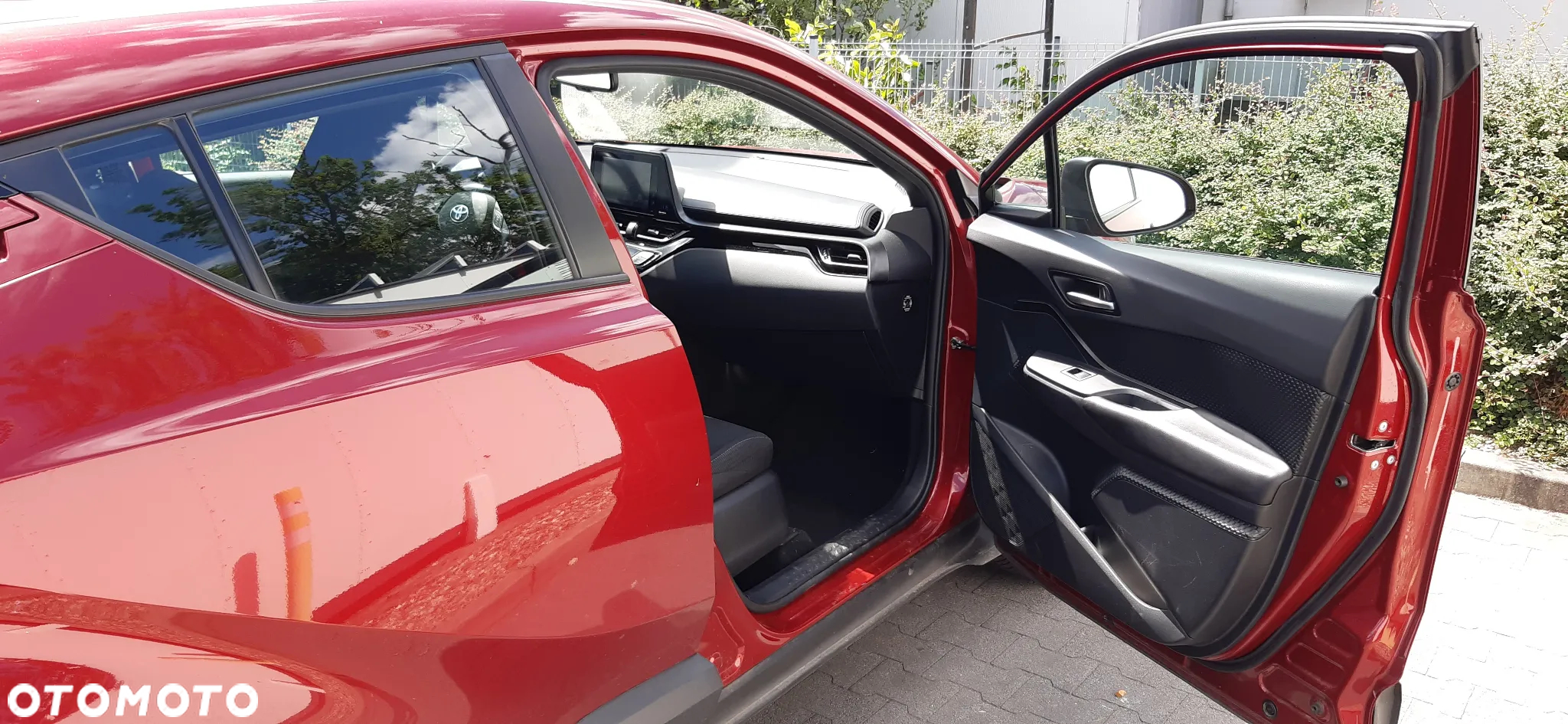 Toyota C-HR 1.8 Hybrid Premium - 6