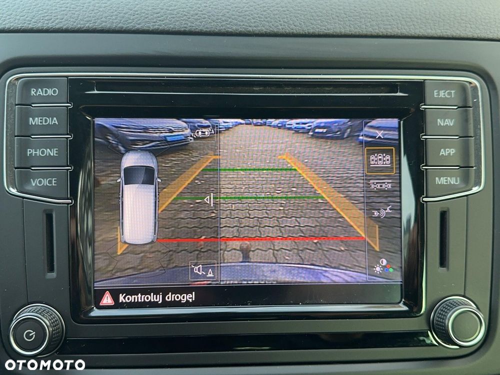 Volkswagen Sharan - 23