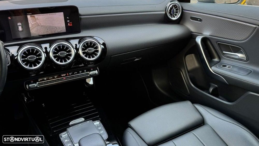 Mercedes-Benz CLA 250 e 8G-DCT Progressive - 17