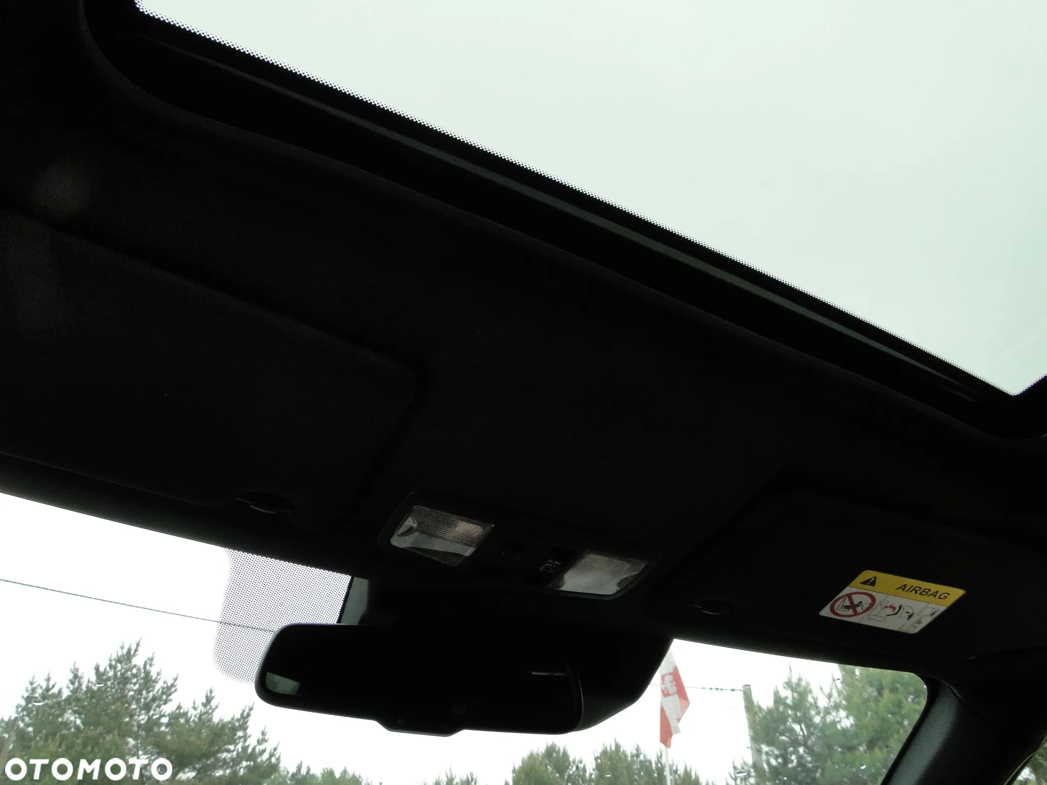 Mitsubishi Outlander PHEV Intense + - 33