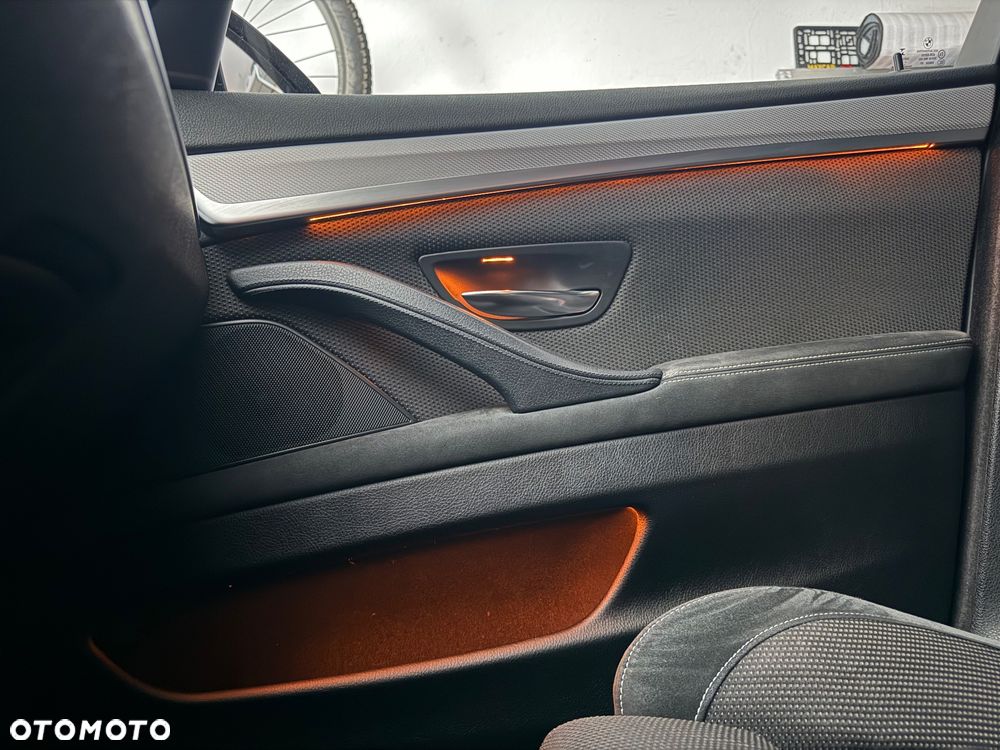 BMW Seria 5 - 29