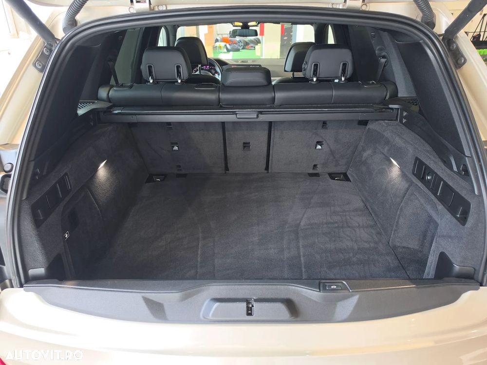 BMW X5 M M50d - 35