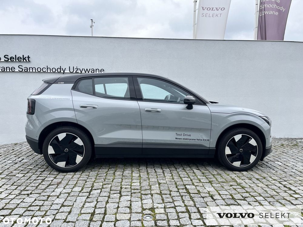 Volvo EX30 - 5