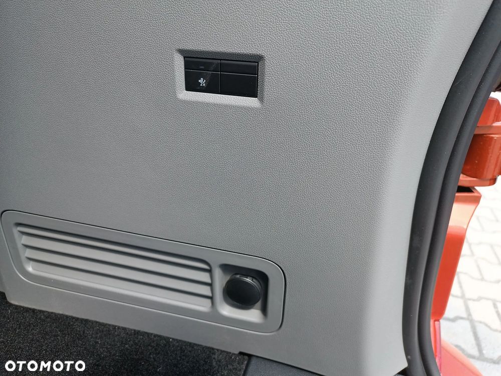 Ford Transit - 32