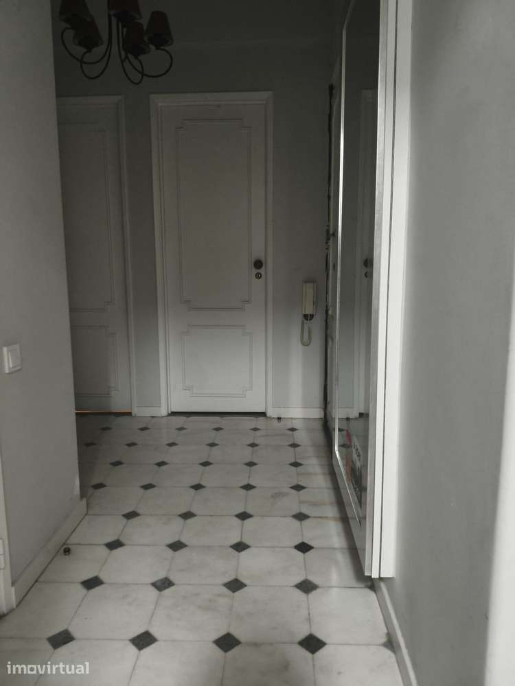 Quarto, Beato, Rua Doutor Faria de Vasconcelos - Grande imagem: 4/5