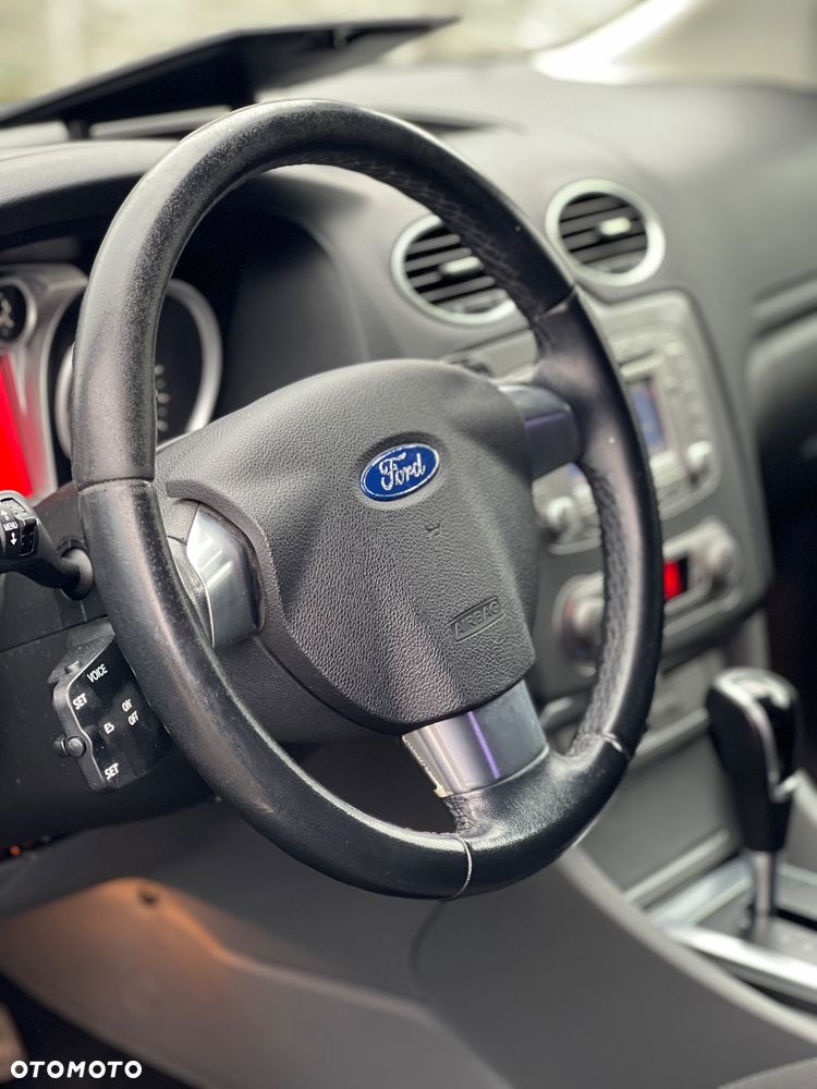 Ford Focus 2.0 TDCi DPF Style+ - 19