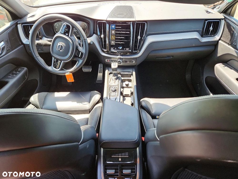 Volvo XC 60 T5 AWD Geartronic RDesign - 8