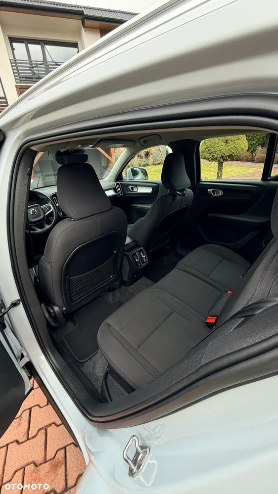 Volvo XC 40 T2 Essential - 27