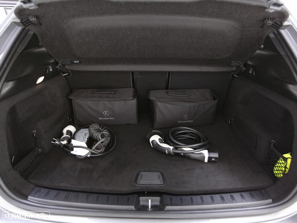 Mercedes-Benz EQA 250 AMG Line - 14