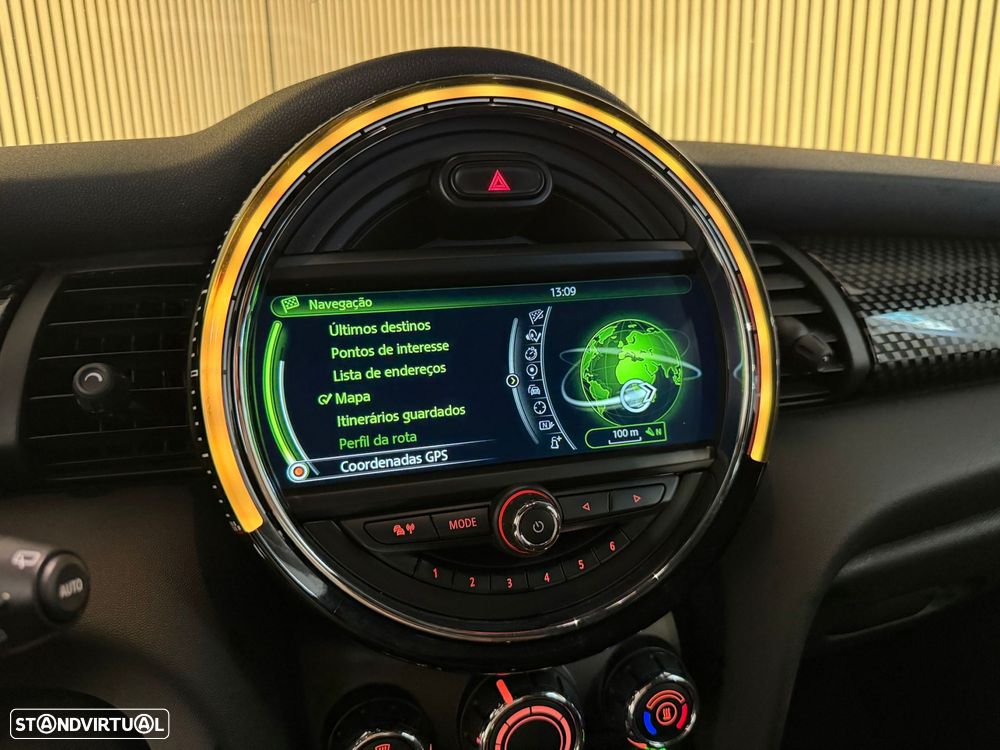 MINI 3 Portas John Cooper Works Aut. - 21