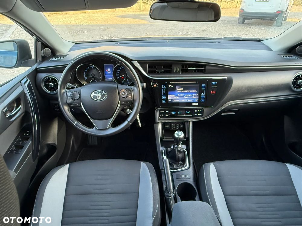 Toyota Auris 1.2 Turbo Edition S+ - 28