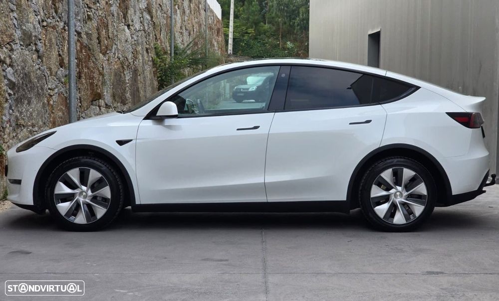 Tesla Model Y Long Range Tração Integral - 16