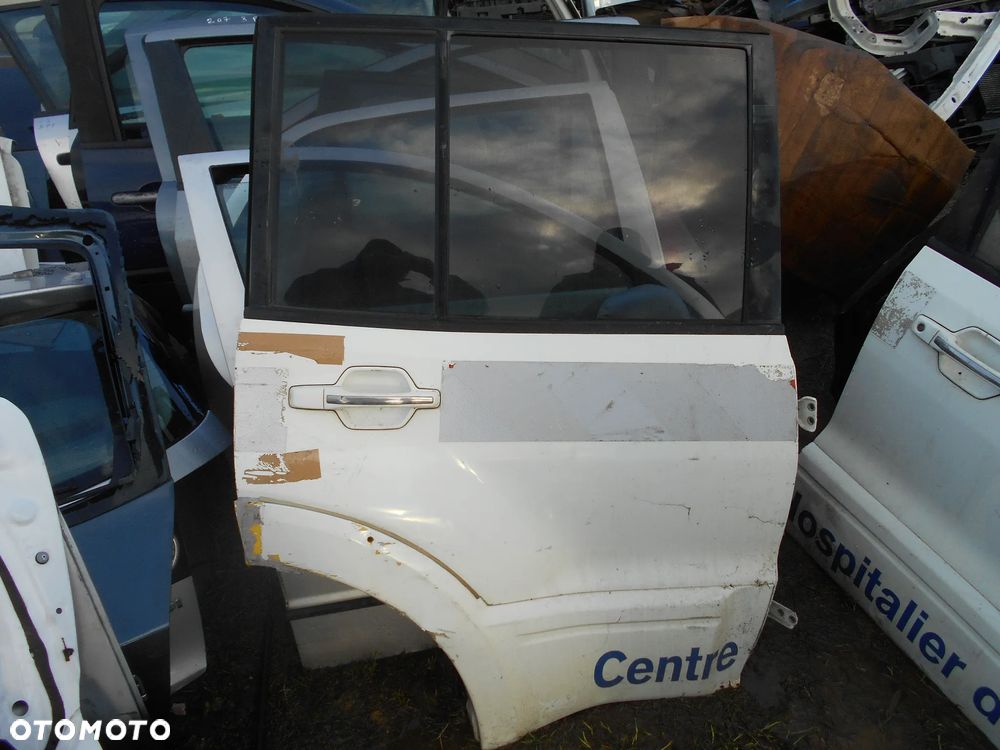 MITSUBISHI PAJERO III DRZWI PRAWE TYŁ KPL. EUROPA - 1