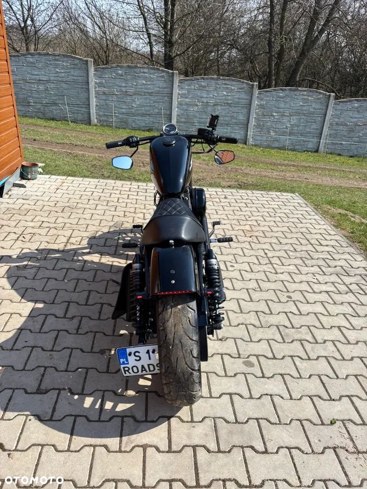 Harley-Davidson Sportster Roadster 1200R - 13