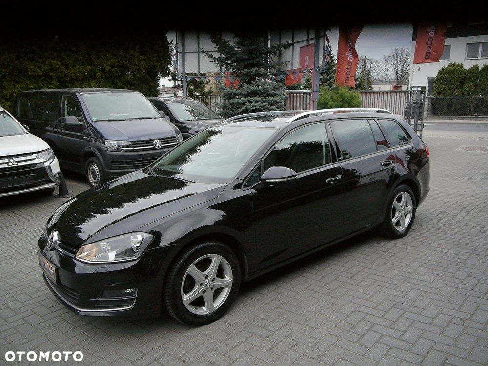 Volkswagen Golf - 8