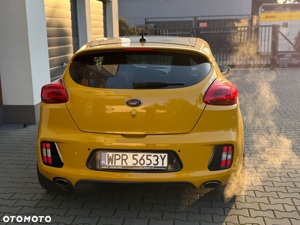 Kia Ceed 1.6 T-GDI GT-Track - 32