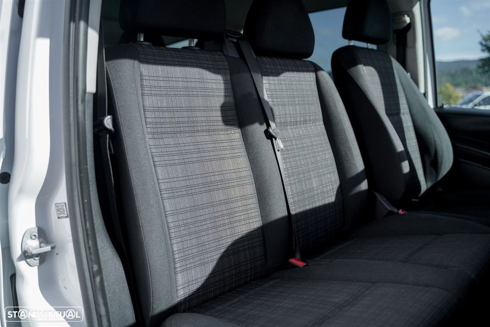 Mercedes-Benz Vito Tourer 110 CDi/32 - 21