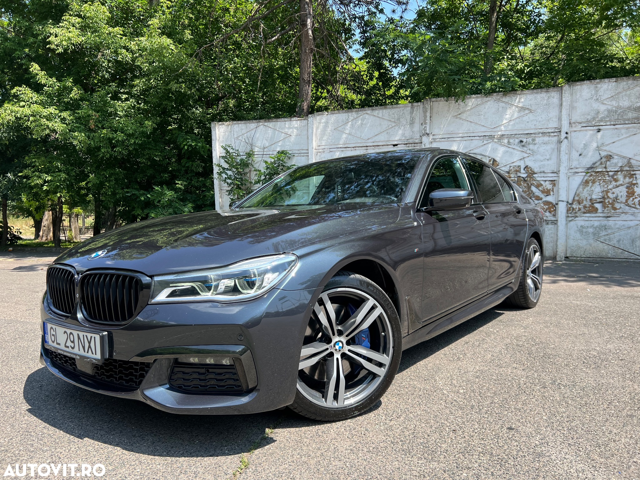 BMW Seria 7 740d xDrive - 2