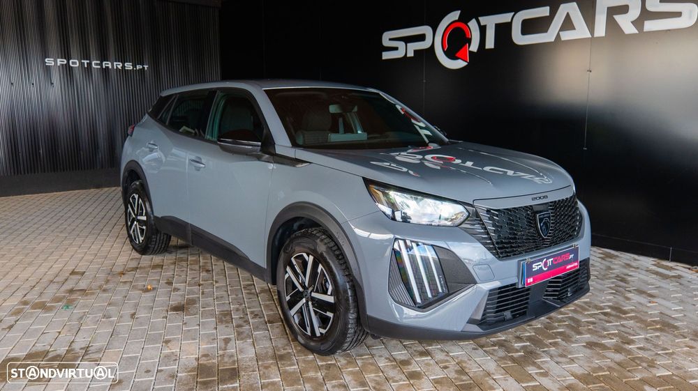 Peugeot 2008 1.2 PureTech Active Pack - 3