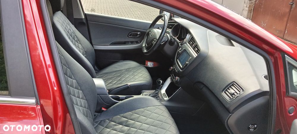 Kia Ceed 1.6 GDI L DCT - 14
