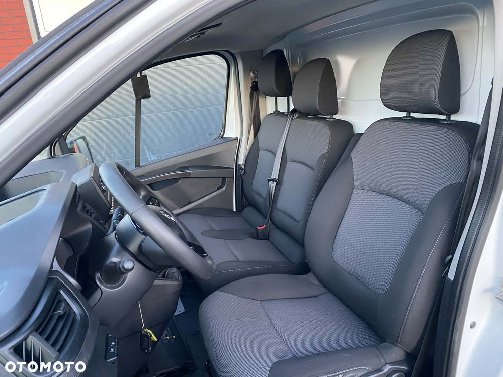 Renault TRAFIC * 2023 * Tylko 46.000km ! * 2.0 BlueDCI 130KM * LONG - 11