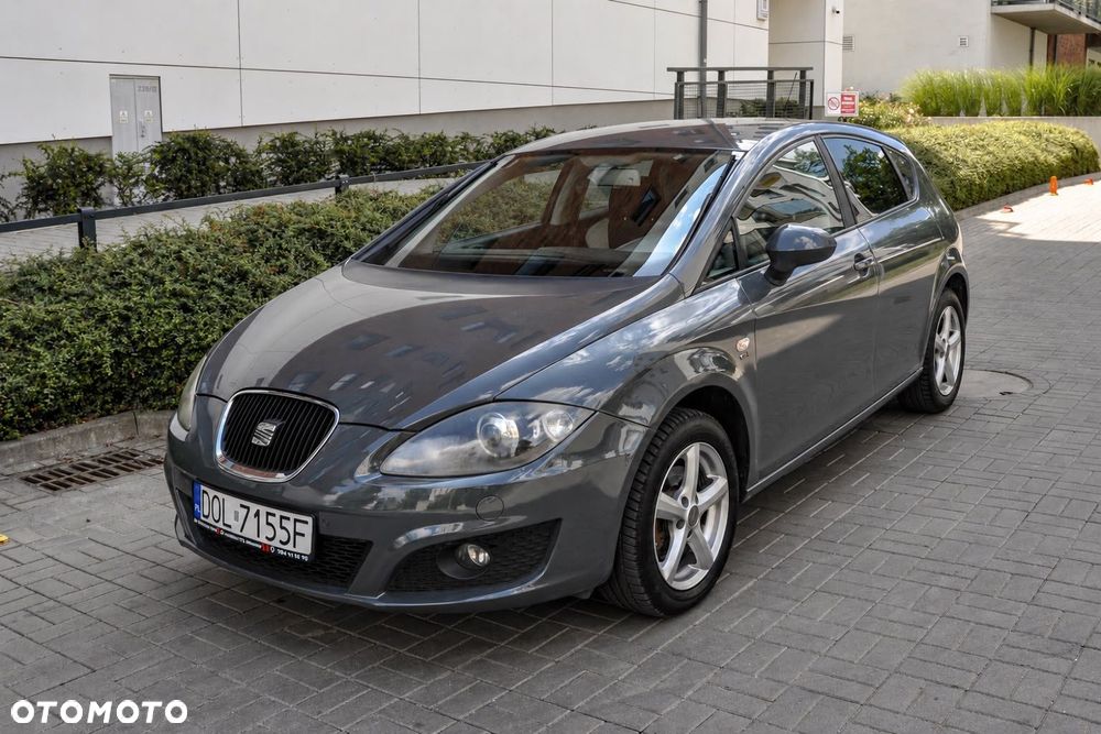 Seat Leon 1.8 TSI Style DSG - 1